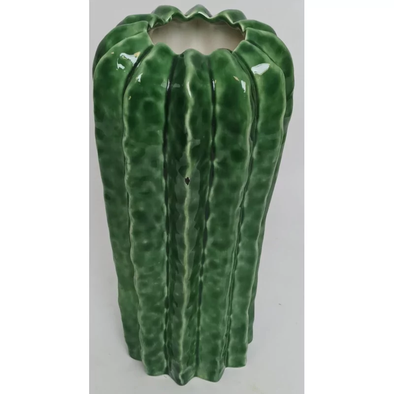 Statue cactus pot - 1